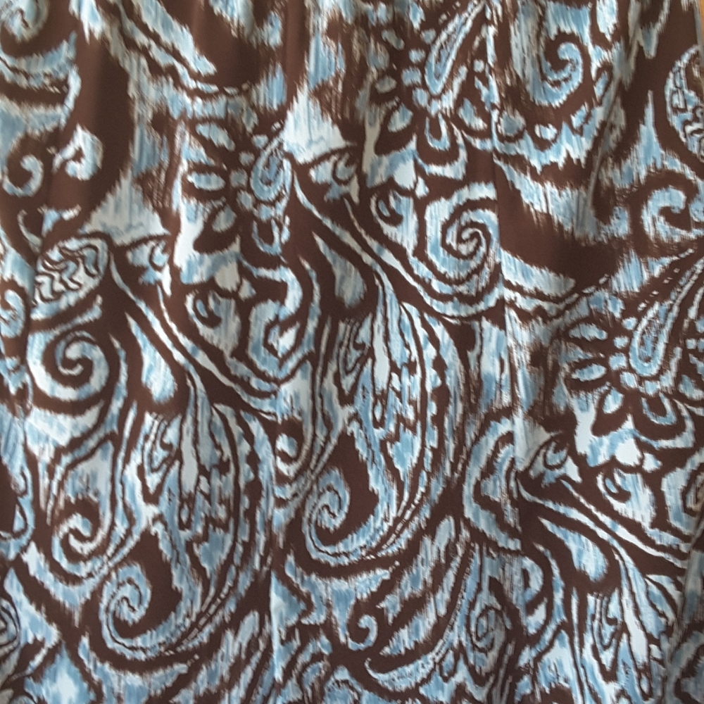 Skirt - Picture 3 of 3